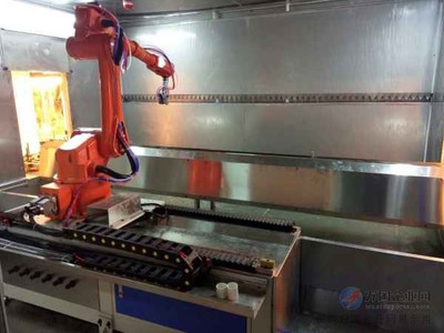 噴漆機(jī)器人與汽車(chē)配件涂裝機(jī)械手 推動(dòng)智能制造的核心裝備研發(fā)